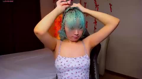 Snapshot of milla_waves chatting on 07-05-26, 01:18 Milla or just Mi online show from 07-05-26, 01:18