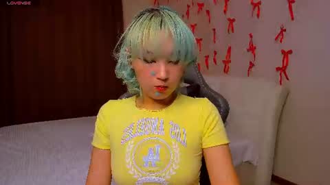 Snapshot of milla_waves chatting on 07-16-26, 12:55 Milla or just Mi online show from 07-16-26, 12:55