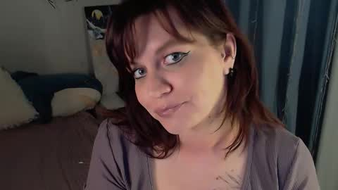 Milla online show from 03-06-26, 06:59