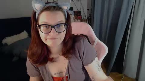 Snapshot of millapoolys chatting on 07-15-26, 03:28 Milla online show from 07-15-26, 03:28