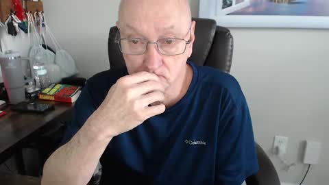 millenium0129 online show from 04-09-26, 06:02