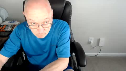 Snapshot of millenium0129 chatting on 07-13-26, 03:04 millenium0129 online show from 07-13-26, 03:04