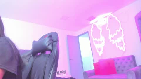 miller_silvana online show from 04-20-26, 12:08