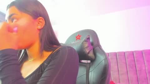 miller_silvana online show from 05-20-26, 11:49