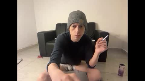 Snapshot of millerjdm chatting on 06-11-26, 02:33 SlimnHungOH online show from 06-11-26, 02:33