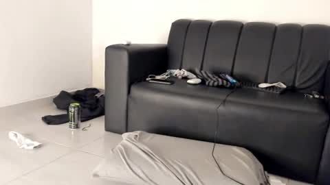 Snapshot of millerjdm chatting on 06-13-26, 06:39 SlimnHungOH online show from 06-13-26, 06:39