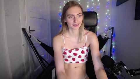 millie_lacroix online show from 12-02-24, 03:58