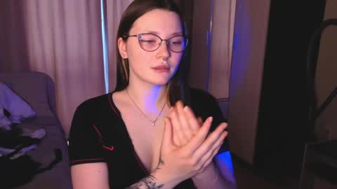 Millie online show from 04-18-26, 11:47