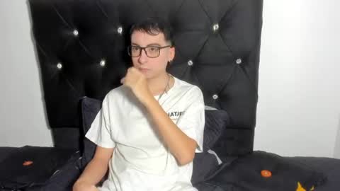milogm_ online show from 07-09-26, 07:07