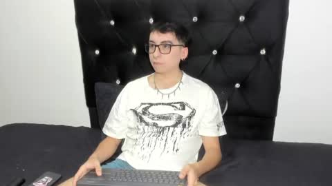 milogm_ online show from 07-16-26, 11:22