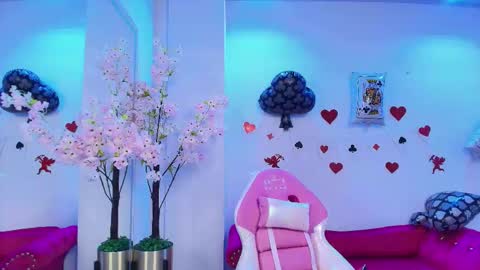 Milu ballmer  online show from 02-16-26, 06:48