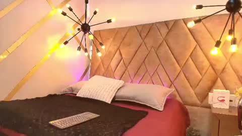 Snapshot of milu_beluci chatting on 07-16-26, 02:34 Milu Belucci online show from 07-16-26, 02:34