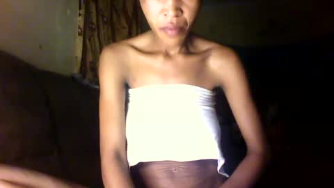 mily_cute online show from 02-04-25, 12:08