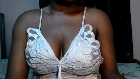 mimiebony online show from 07-13-26, 07:55
