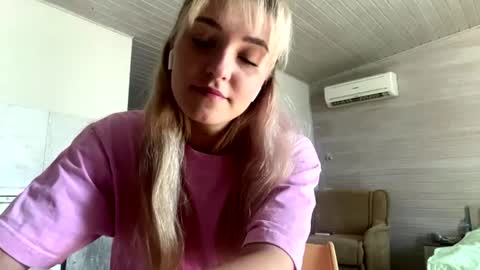 Lisy online show from 07-13-26, 06:05