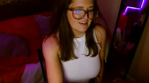 Mindy online show from 03-11-26, 05:02