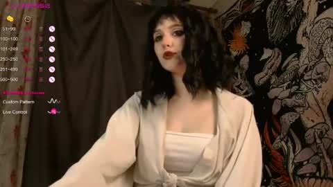 Snapshot of mine_doll chatting on 06-07-26, 10:24 Anny online show from 06-07-26, 10:24