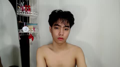 mingkla_man online show from 03-20-26, 07:13