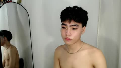 mingkla_man online show from 05-22-26, 03:24