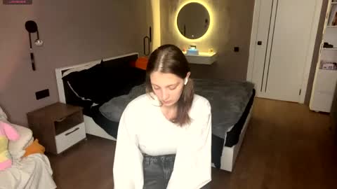 Asti online show from 04-02-26, 04:15