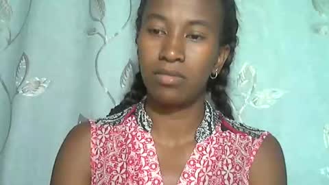 minouch211907 online show from 02-26-26, 05:28