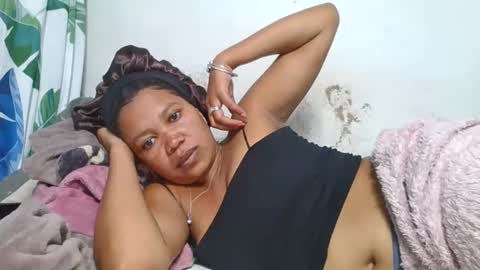 miora620846 online show from 04-23-26, 08:13