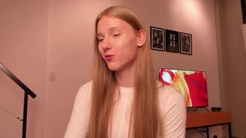 Mira online show from 01-18-26, 01:31