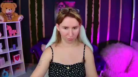 Mira online show from 07-16-26, 06:19