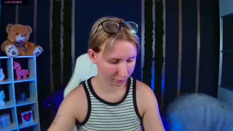 Mira online show from 07-26-26, 06:15