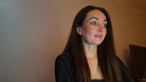 Christina online show from 05-12-26, 08:17