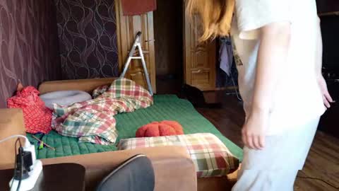 Mira online show from 05-19-26, 06:53