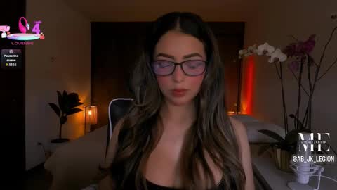 Eliza online show from 03-02-26, 01:18