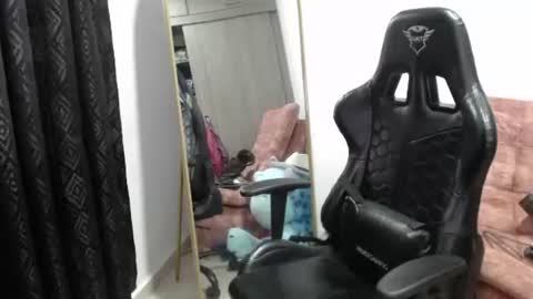 IYASHA online show from 10-06-25, 07:22