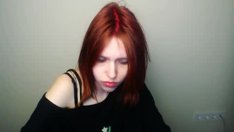 misaki_chan_ online show from 04-10-26, 09:19