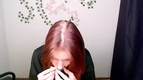 Snapshot of misaki_chan_ chatting on 06-10-26, 09:03 misaki_chan_ online show from 06-10-26, 09:03