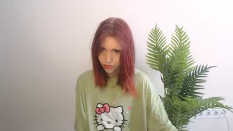 Snapshot of misaki_chan_ chatting on 06-12-26, 10:14 misaki_chan_ online show from 06-12-26, 10:14