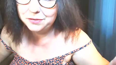 Snapshot of mishakiss34 chatting on 06-07-26, 10:19 Misha online show from 06-07-26, 10:19