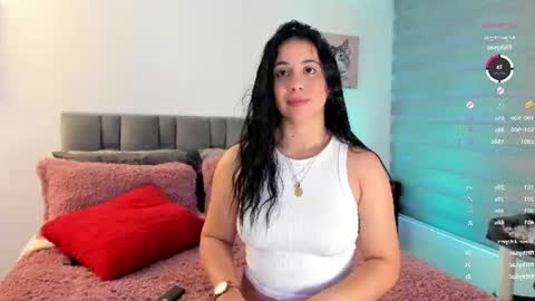 Snapshot of miss__jones_ chatting on 07-12-26, 10:56 miss__jones_ online show from 07-12-26, 10:56