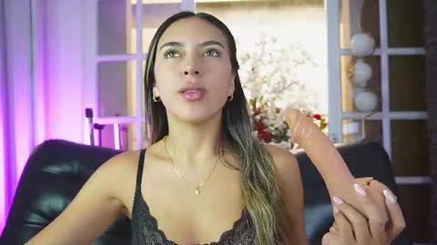 Zoe online show from 03-26-26, 06:13