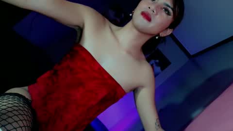 miss_bella69 online show from 05-16-26, 05:48