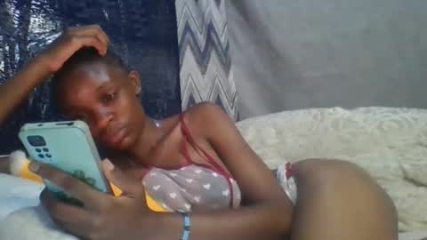 miss_belllo online show from 02-14-25, 03:05