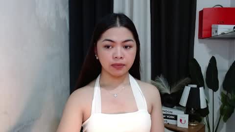 Snapshot of miss_briella chatting on 05-18-26, 01:39 Briella online show from 05-18-26, 01:39