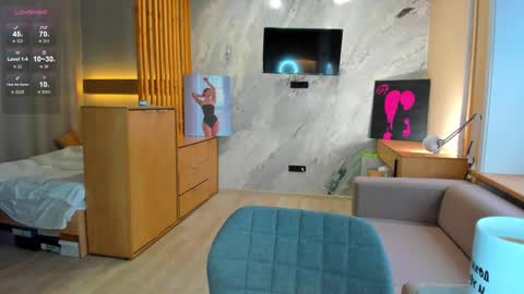 Snapshot of miss_bubbles chatting on 09-12-25, 01:06 Sandy online show from 09-12-25, 01:06