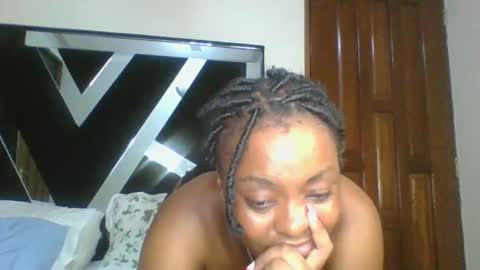 miss_dree online show from 12-10-24, 05:11