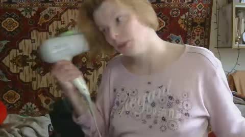 Elis online show from 05-07-26, 11:04
