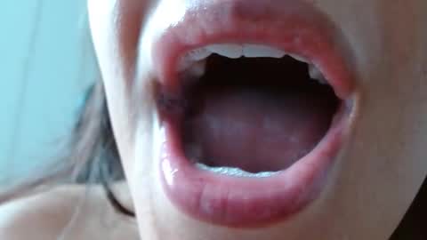 Miss Evoleth online show from 11-26-25, 03:46