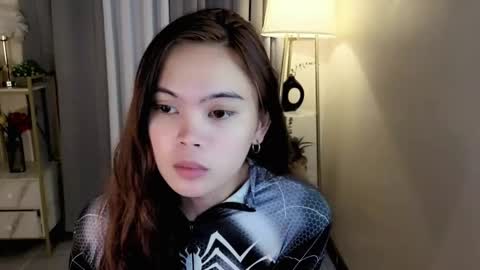 miss_kyrstyn online show from 05-10-26, 04:12
