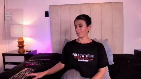 miss_milf_ online show from 05-30-26, 08:06