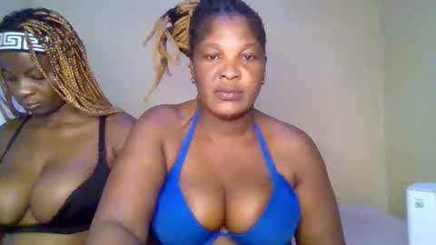 Snapshot of miss_milly1 chatting on 06-04-26, 09:26 MILLY online show from 06-04-26, 09:26
