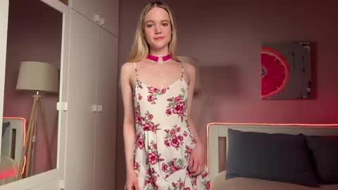 Emily online show from 05-20-26, 08:20